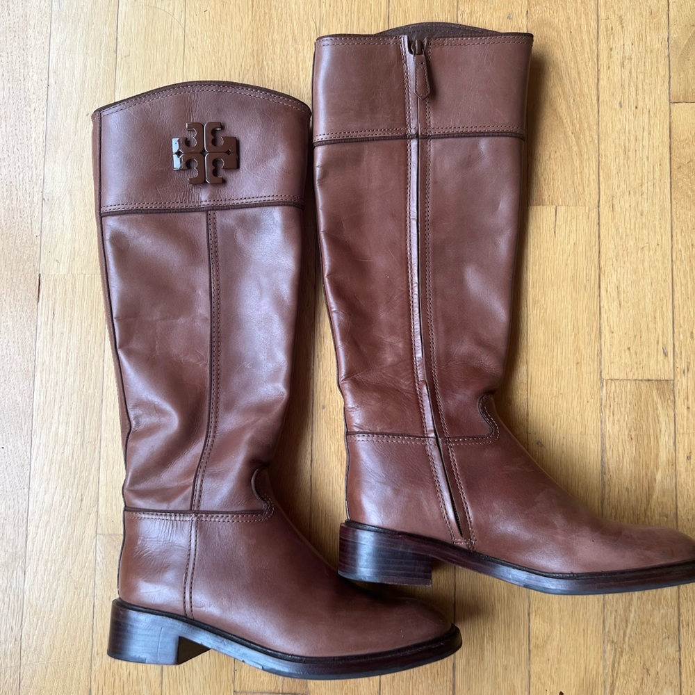 Tory Burch Boots